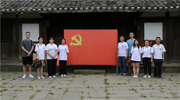 微信图片_20180731204125_副本.jpg