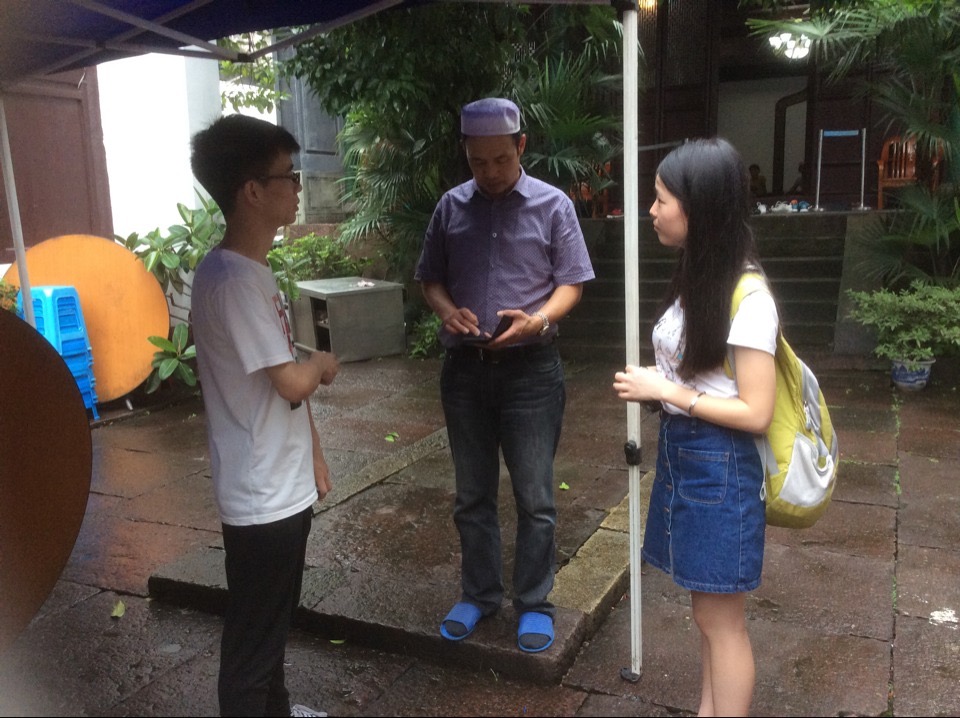 采访回族居民——于‘海丝’申遗城市宁波寻找阿拉伯历史遗迹”社会实践小分队.JPG